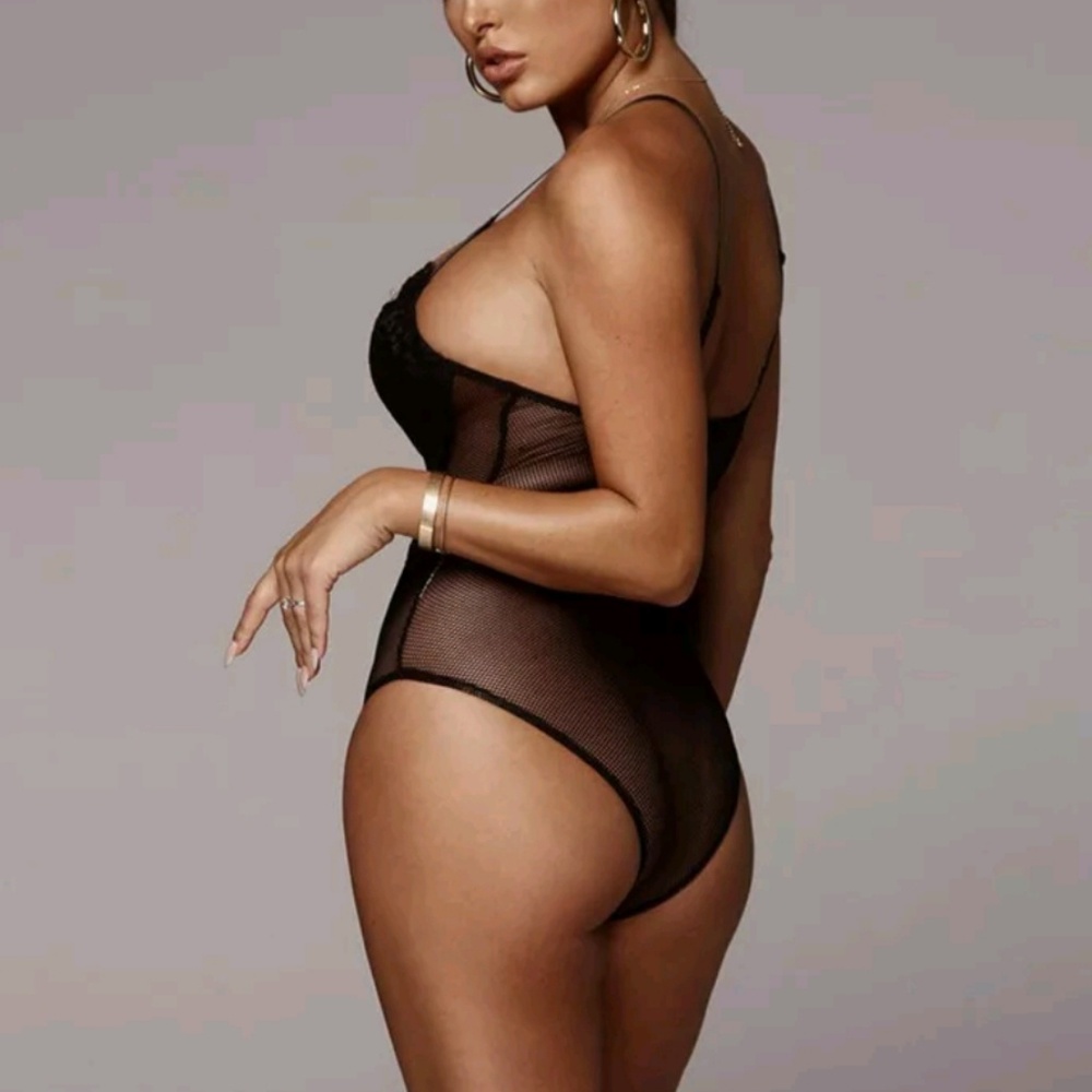 Strappy Mesh Lace Bodysuit in Black - Picture 3 of 7